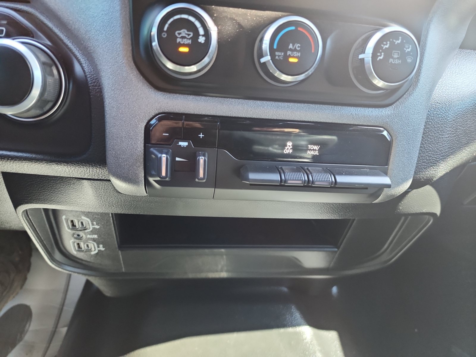 Used 2024 RAM 2500 Tradesman w/ Protection Group AWD/4WD image 24