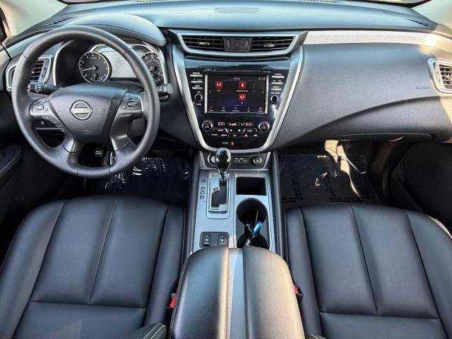 Used 2024 Nissan Murano SV AWD/4WD image 3