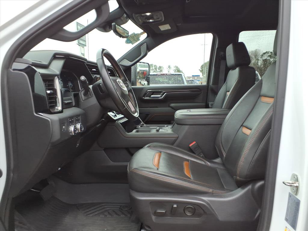 Used 2024 GMC Sierra 2500 AT4 w/ AT4 Premium Plus Package image 18