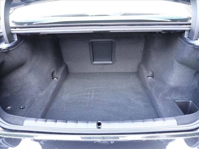 Certified 2025 BMW 740i xDrive AWD/4WD image 7