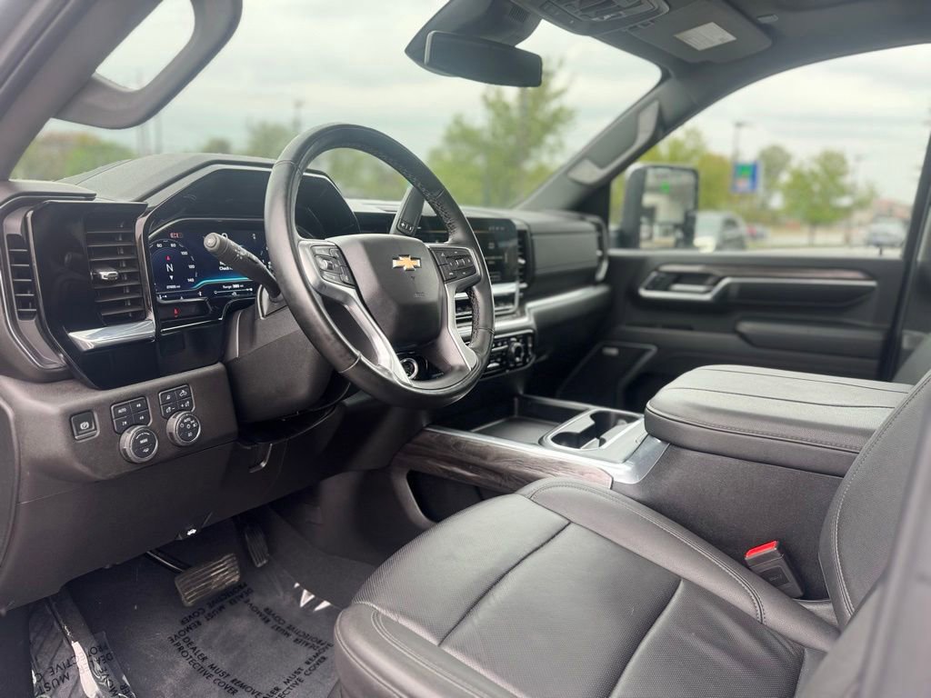 Used 2024 Chevrolet Silverado 2500 LTZ w/ LTZ Plus Package AWD/4WD image 14