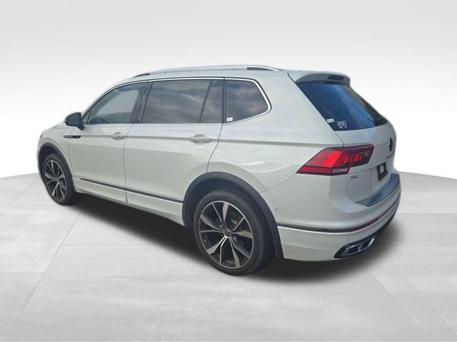 Used 2022 Volkswagen Tiguan SEL R-Line image 5