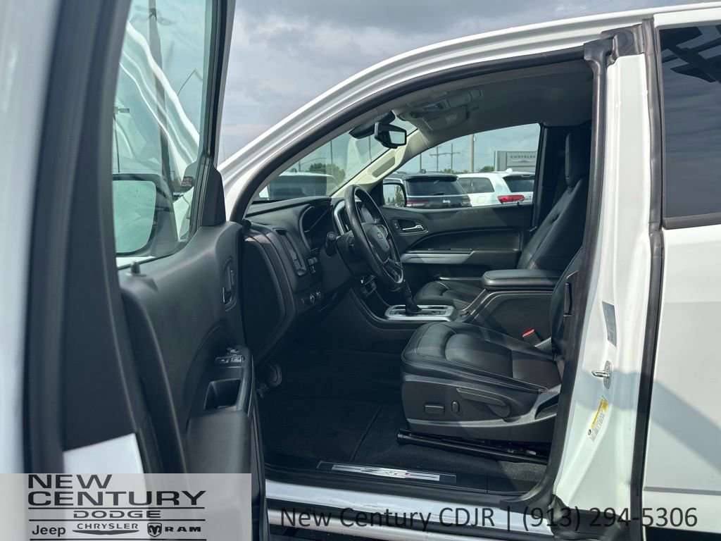 Used 2021 Chevrolet Colorado ZR2 w/ LPO, Door Decal Package image 7