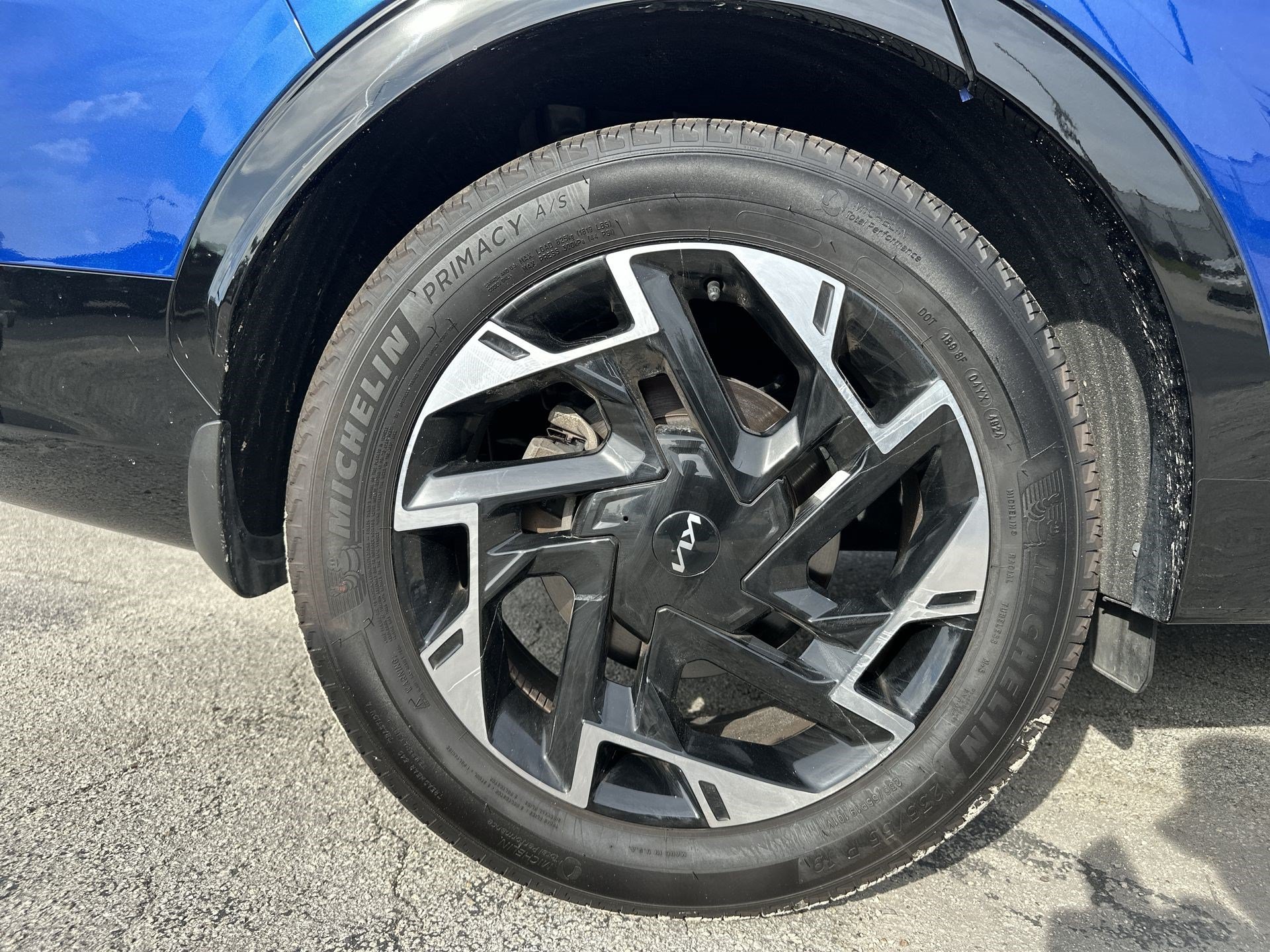Certified 2025 Kia Sportage SX FWD image 18