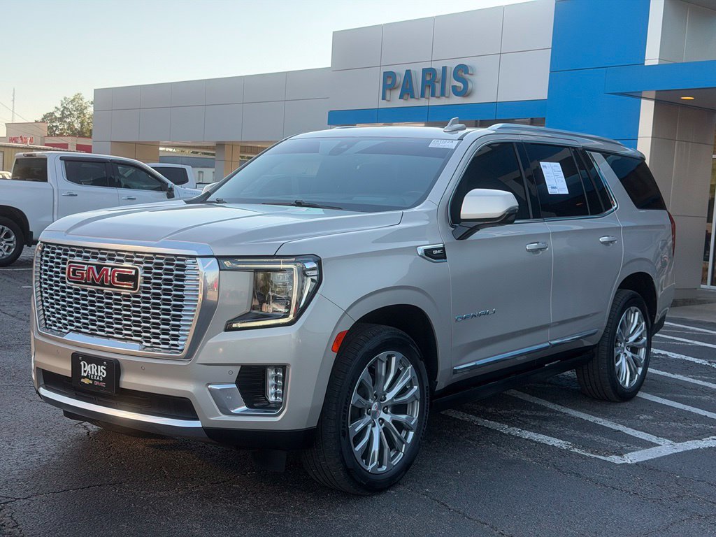 Used 2022 GMC Yukon Denali RWD image 3