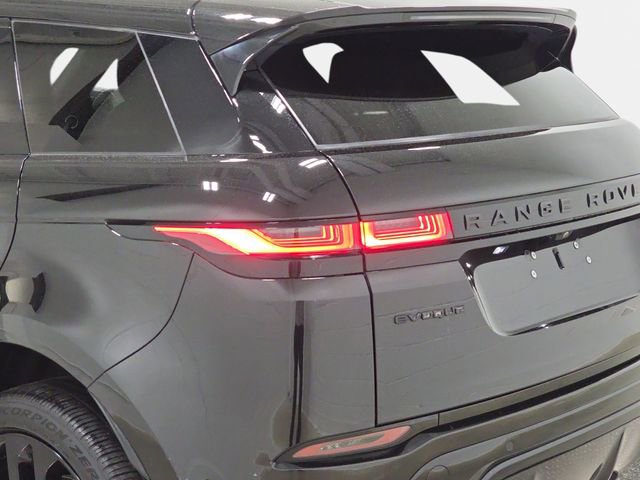Used 2023 Land Rover Range Rover Evoque R-Dynamic SE image 34