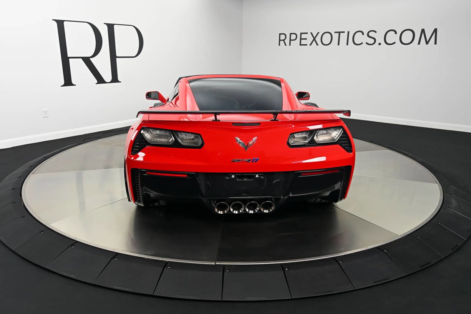 Used 2019 Chevrolet Corvette ZR1 RWD image 16