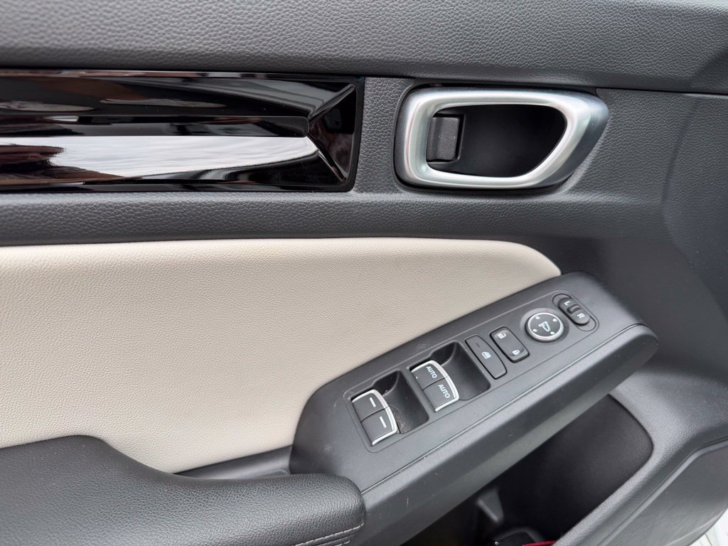 Certified 2023 Honda Civic EX-L image 13