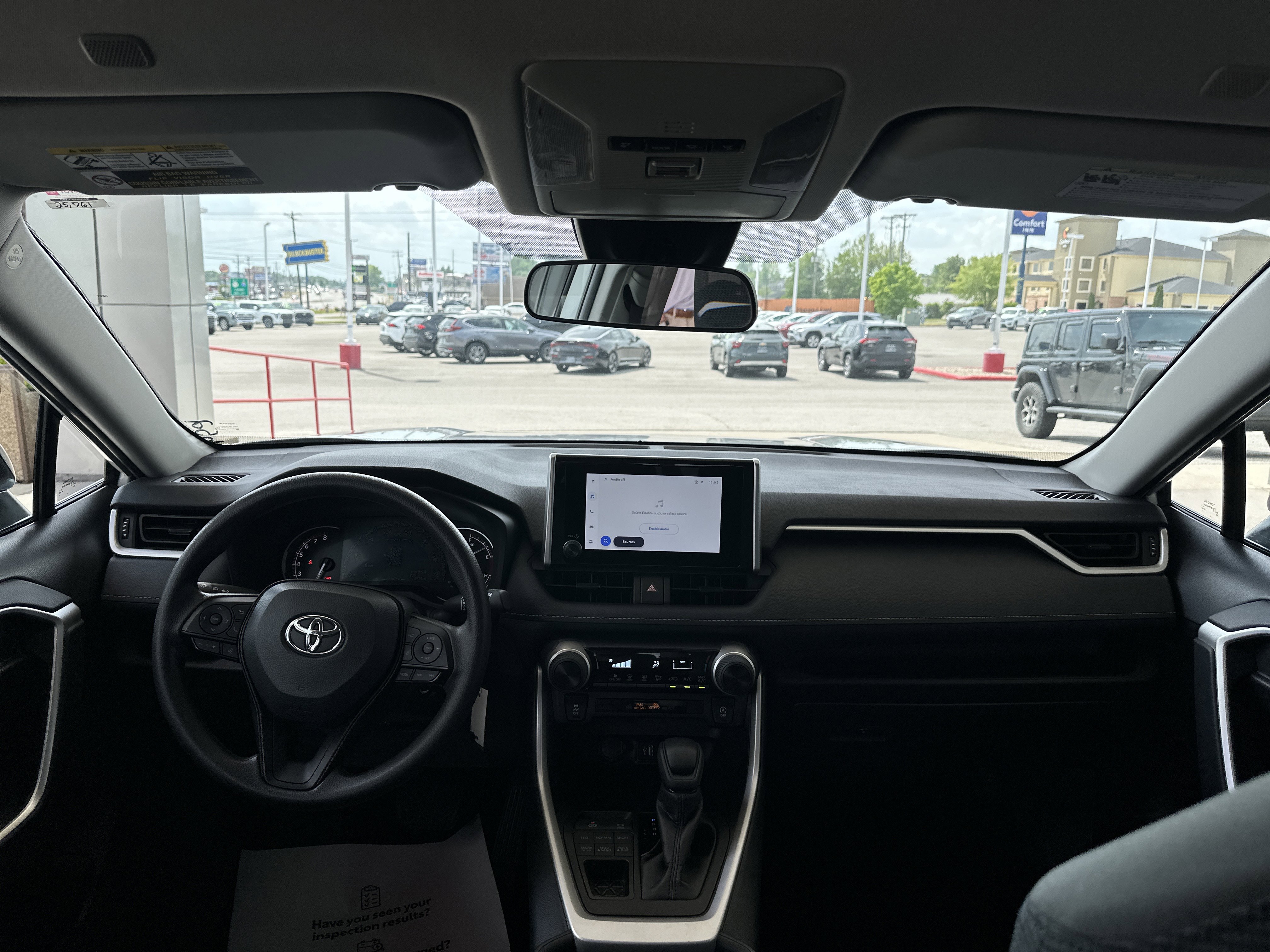 Certified 2025 Toyota RAV4 LE AWD/4WD image 21