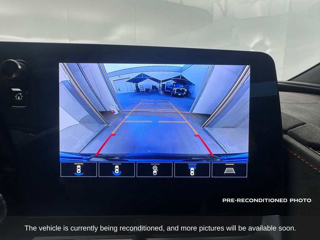 Used 2023 Chevrolet Corvette Stingray Premium Conv w/ Z51 Performance Package image 15