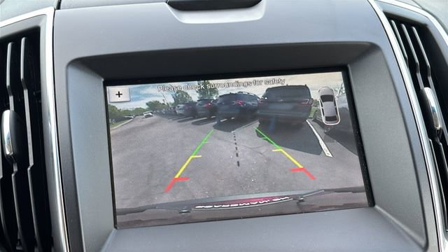 Used 2019 Ford Edge Titanium w/ Cold Weather Package AWD/4WD image 22