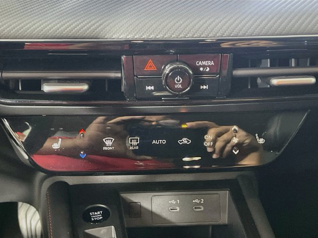New 2026 Nissan Kicks SR FWD image 11