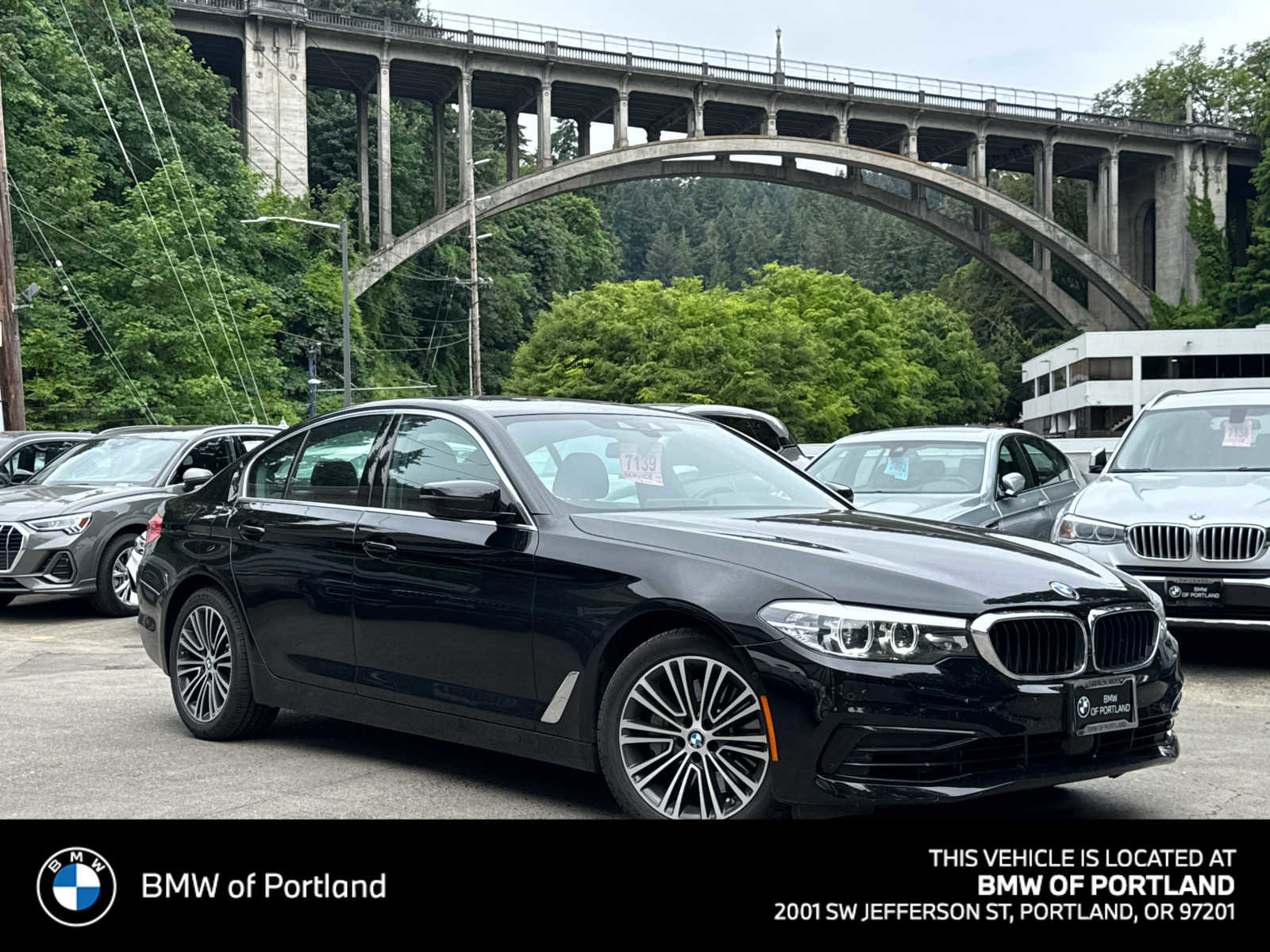 Used 2019 BMW 540i xDrive AWD/4WD image 1