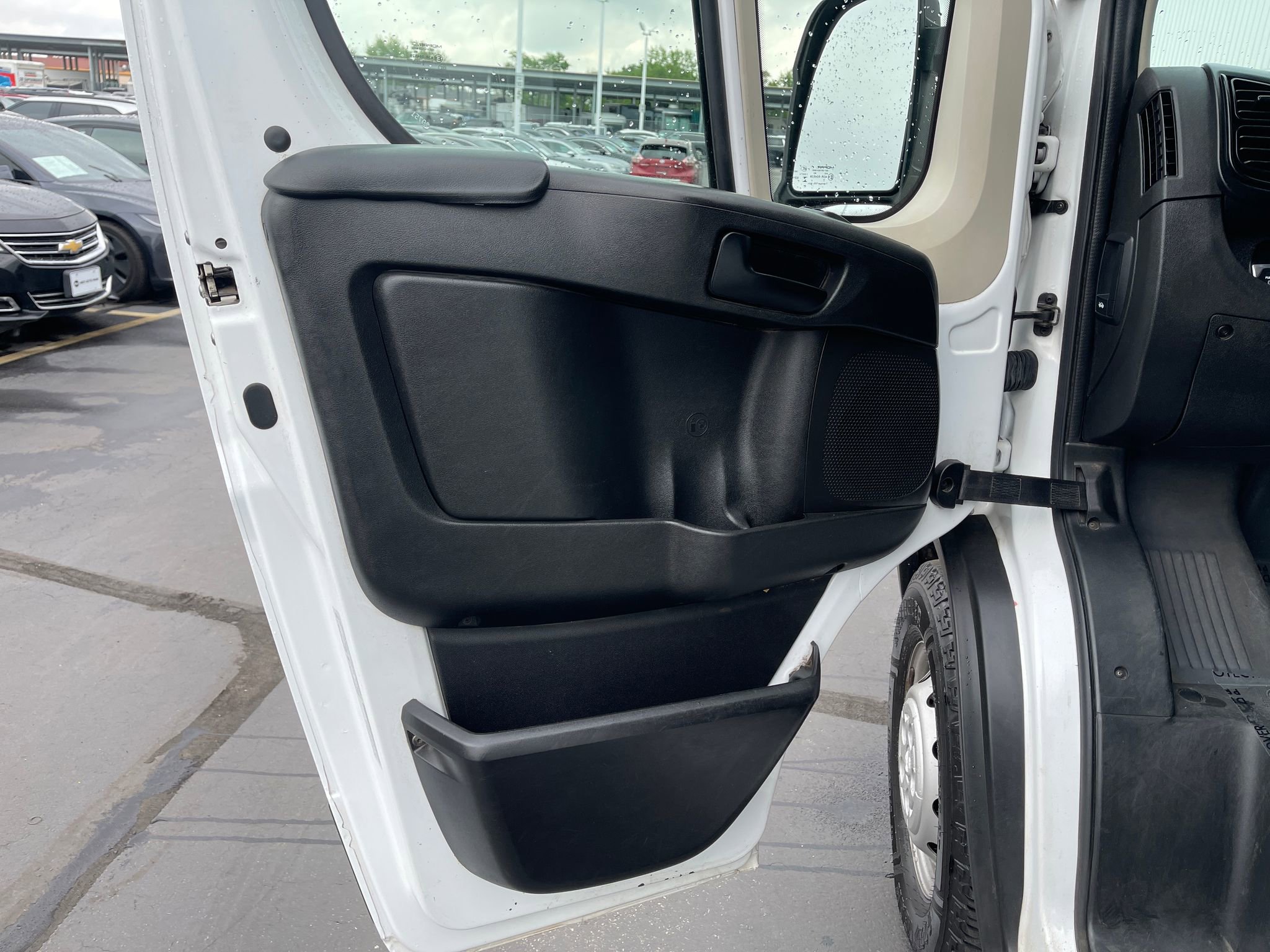 Used 2022 RAM ProMaster 2500 FWD image 11