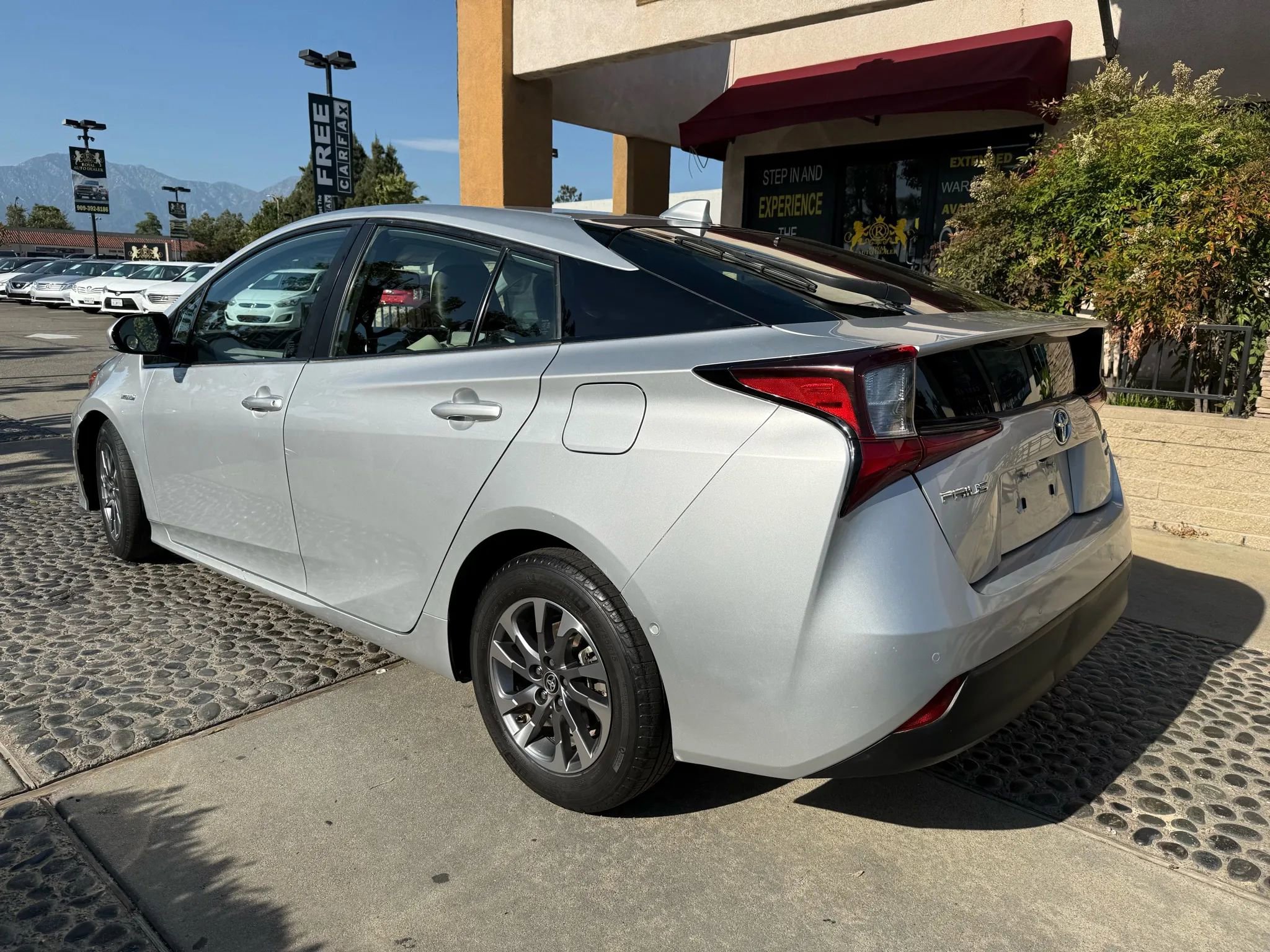 Used 2019 Toyota Prius Limited image 7