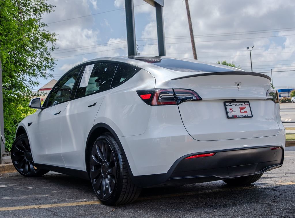 Used 2024 Tesla Model Y Performance AWD/4WD image 22