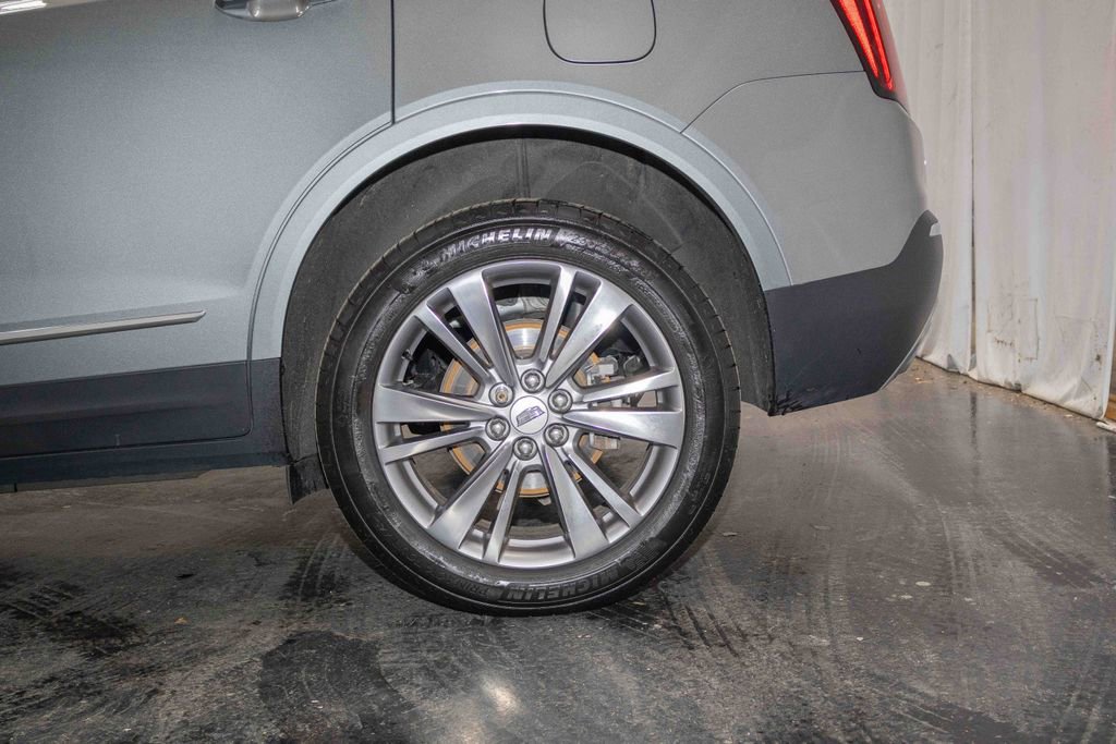 Used 2023 Cadillac XT5 Premium Luxury image 9