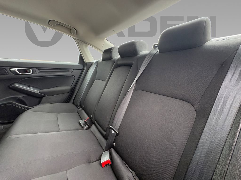Used 2023 Honda Civic EX image 4