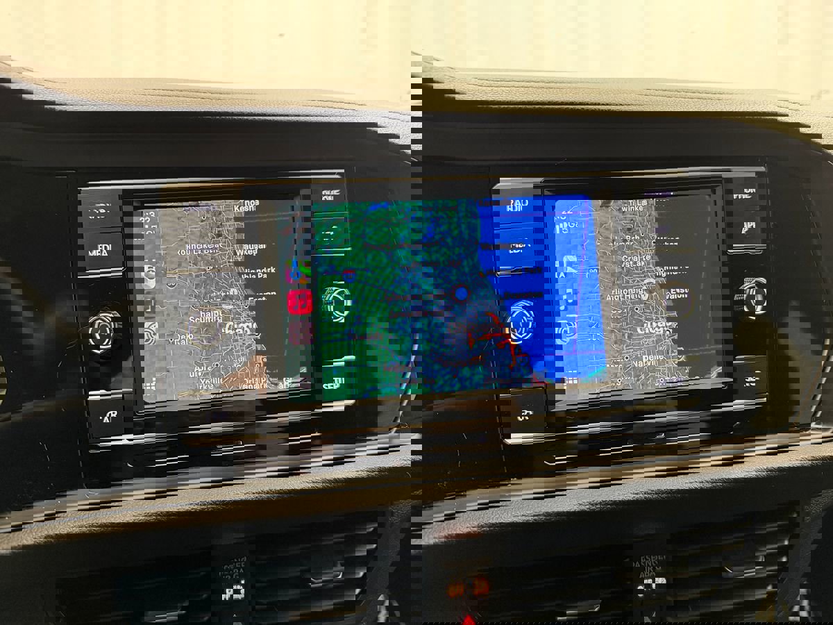 Used 2019 Volkswagen Jetta S image 17