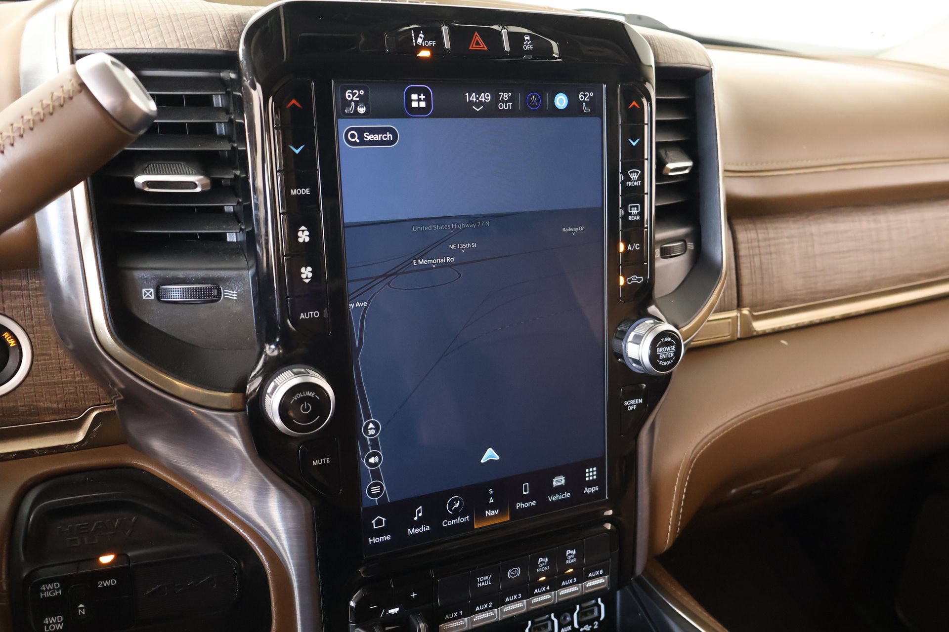 Used 2022 RAM 3500 Limited AWD/4WD image 7