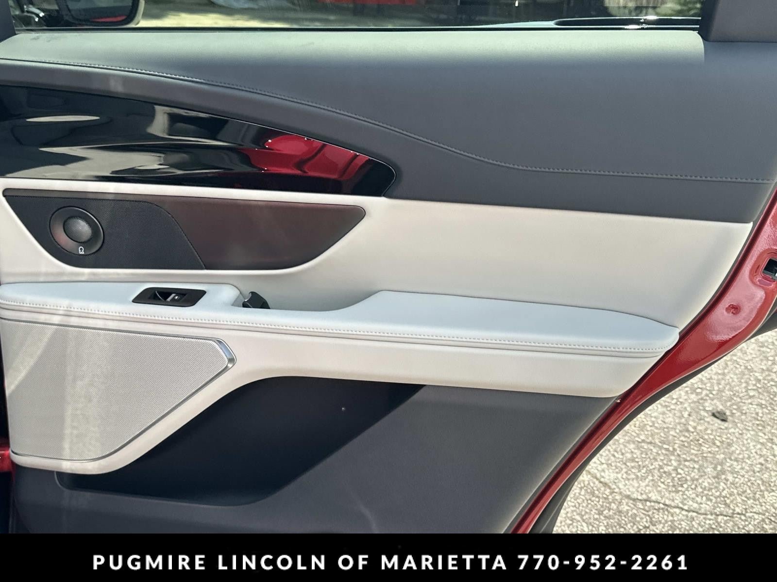 New 2026 Lincoln Nautilus Reserve AWD/4WD image 16