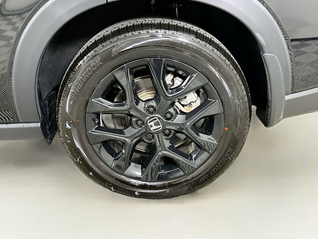 Certified 2025 Honda HR-V Sport image 24