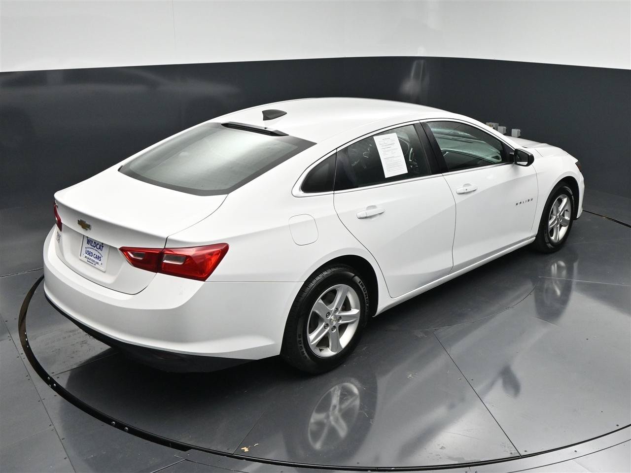 Used 2020 Chevrolet Malibu LS FWD image 24