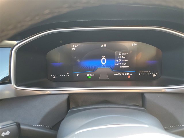 Certified 2025 Volkswagen Taos SE image 25