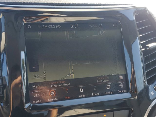 Used 2020 Jeep Cherokee Limited w/ Luxury Group image 27