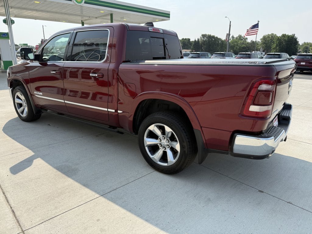 Used 2019 RAM 1500 Limited w/ Advanced Safety Group AWD/4WD image 5