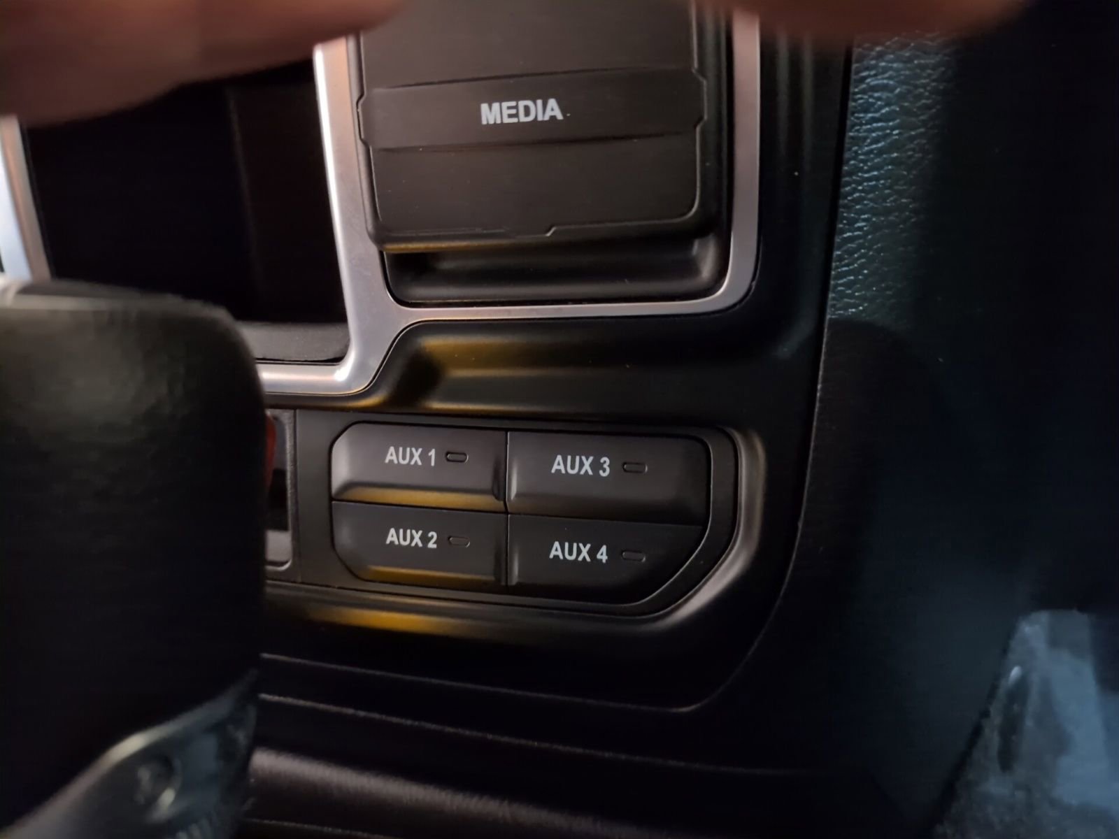 Used 2023 Jeep Wrangler Willys image 21