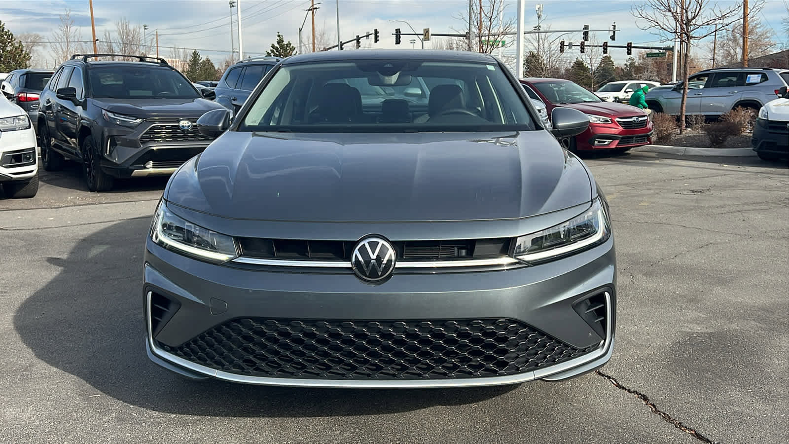 Certified 2025 Volkswagen Jetta SE image 2