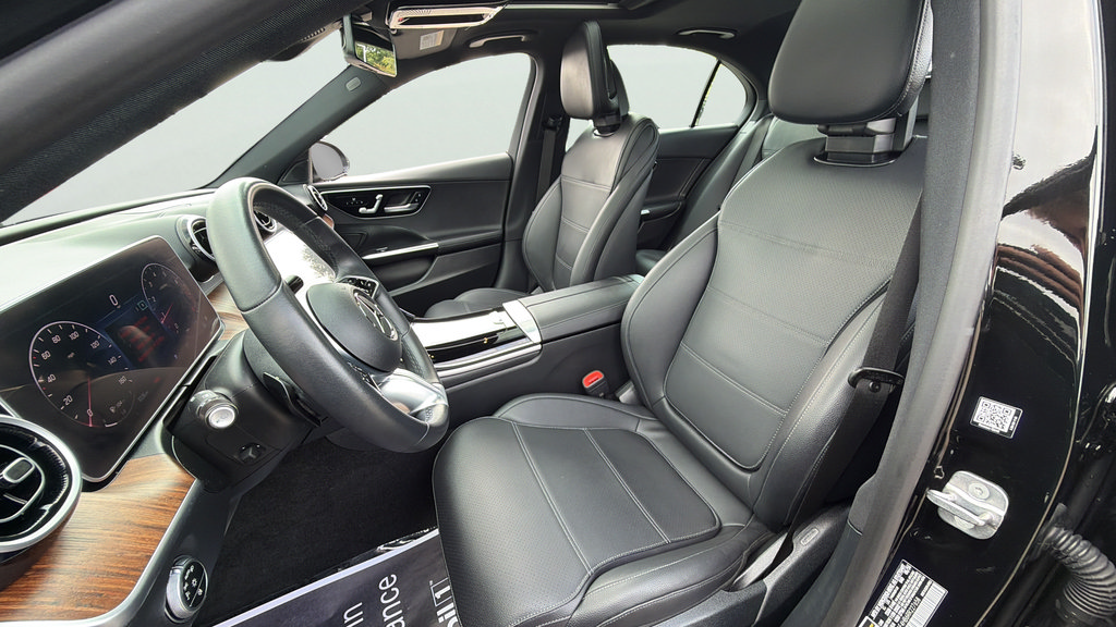 Certified 2024 Mercedes-Benz C 300 4MATIC Sedan image 19