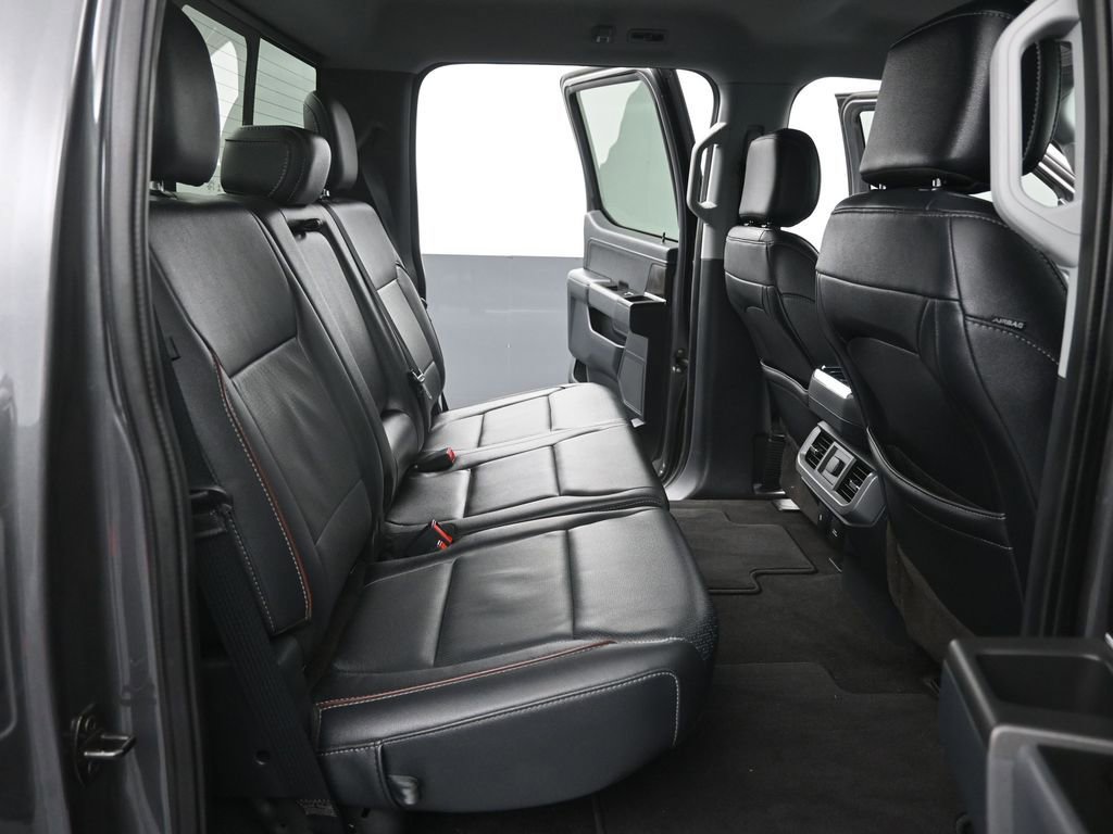 Used 2022 Ford F150 Lariat image 10
