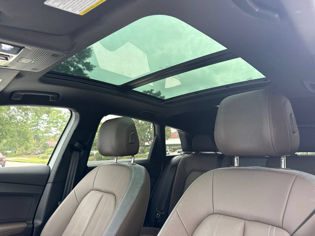 Used 2023 Audi Q4 e-tron Premium w/ Convenience Package RWD image 14