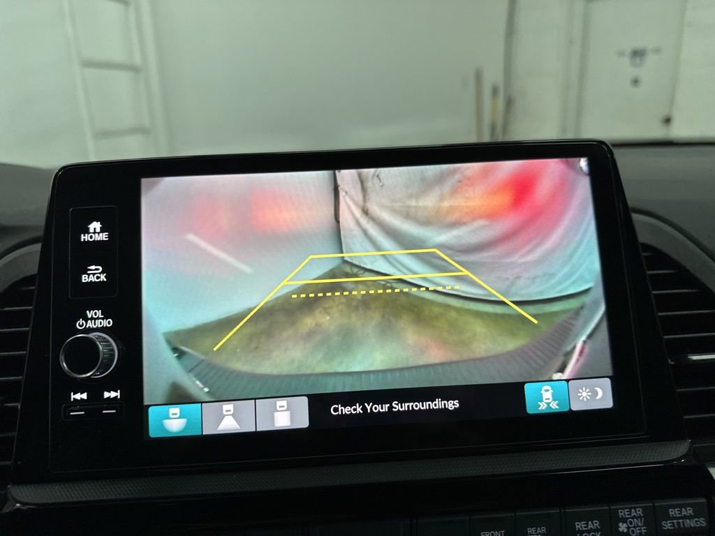 Used 2025 Honda Odyssey EX-L image 15