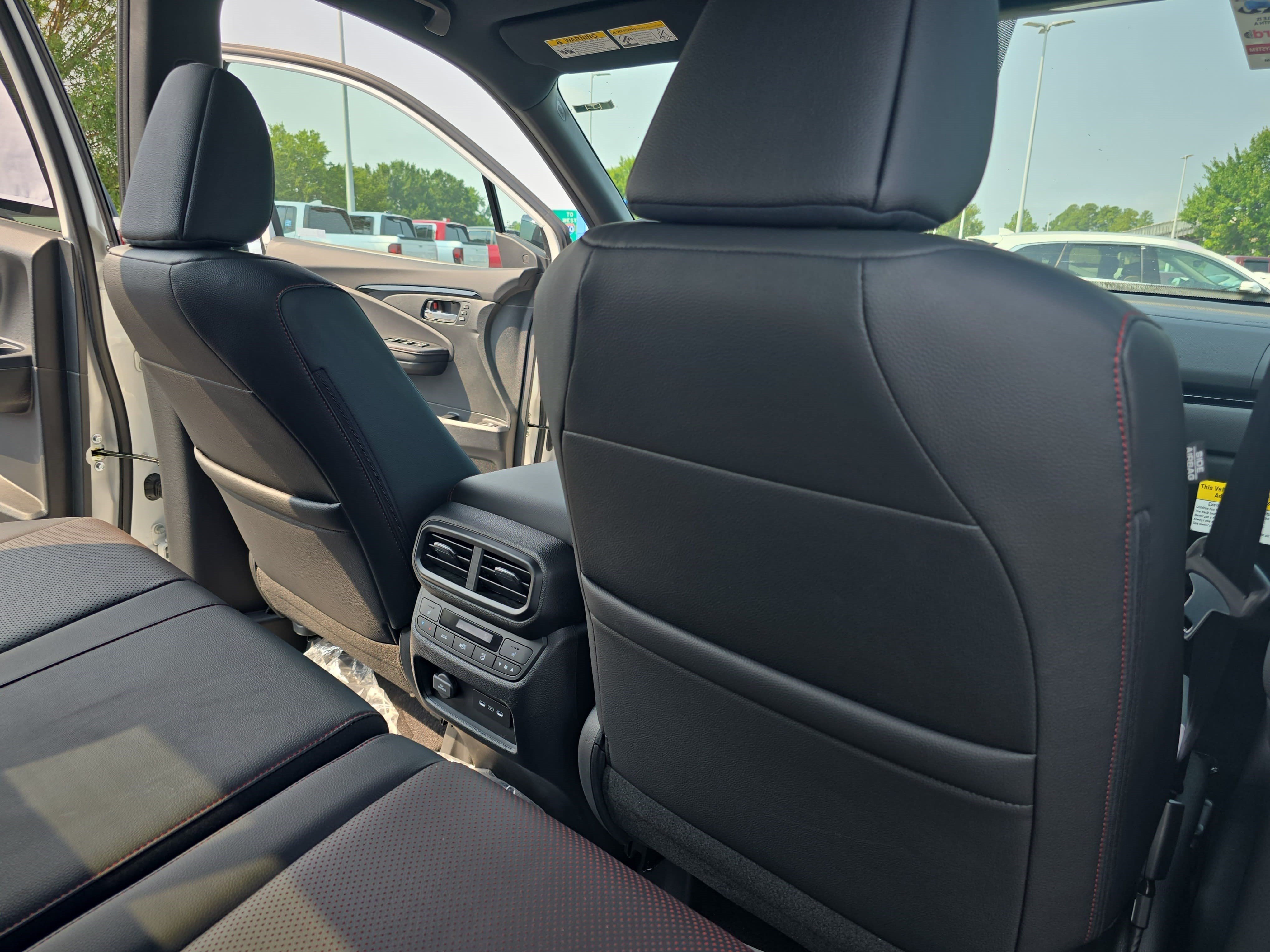 New 2026 Honda Ridgeline Black Edition image 11