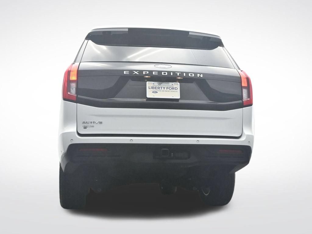 Used 2025 Ford Expedition Active AWD/4WD image 46