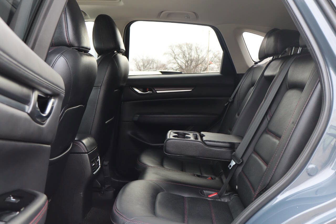 Used 2023 MAZDA CX-5 Carbon Edition image 19