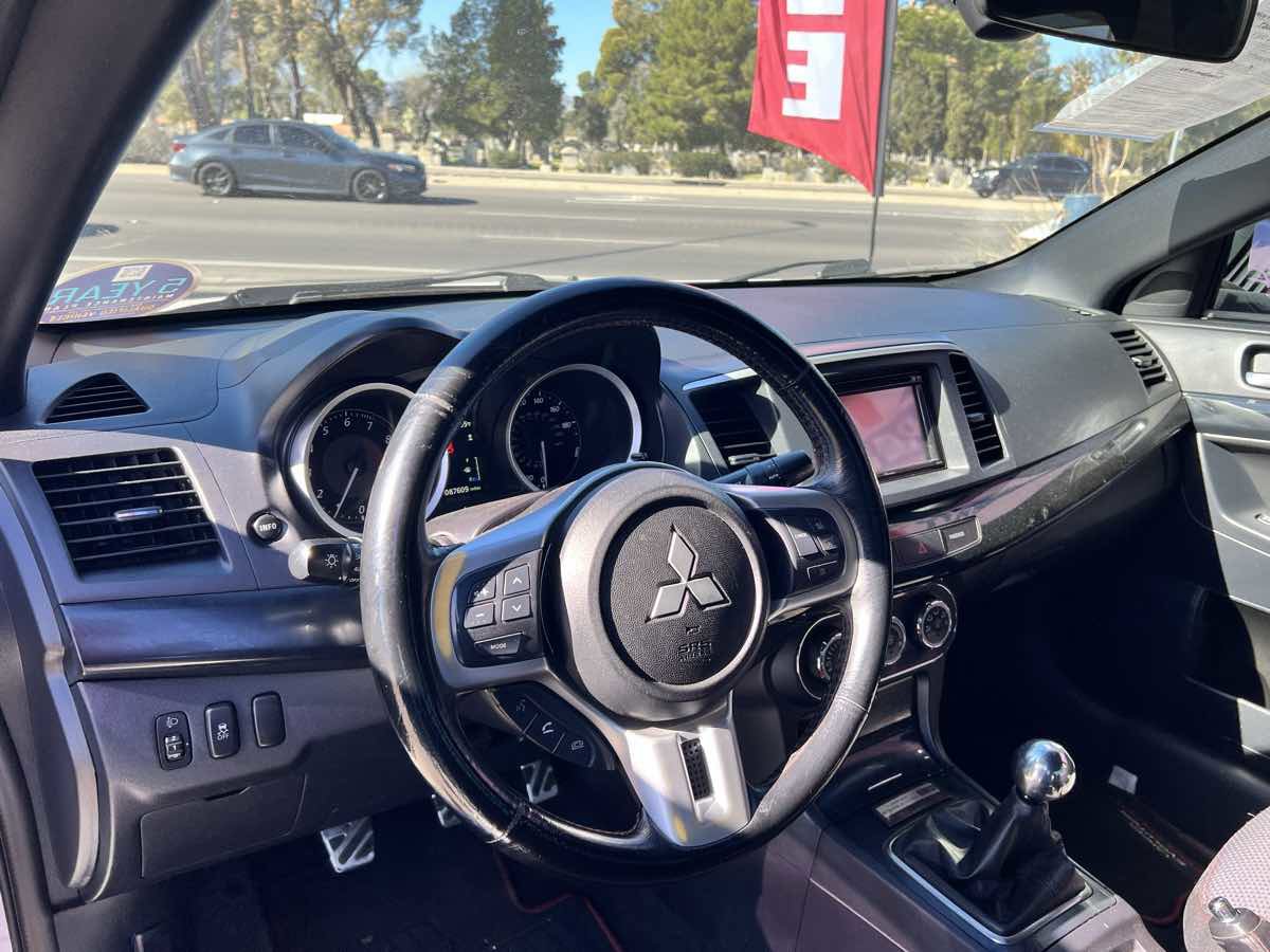 Used 2015 Mitsubishi Lancer Evolution Final Edition image 9