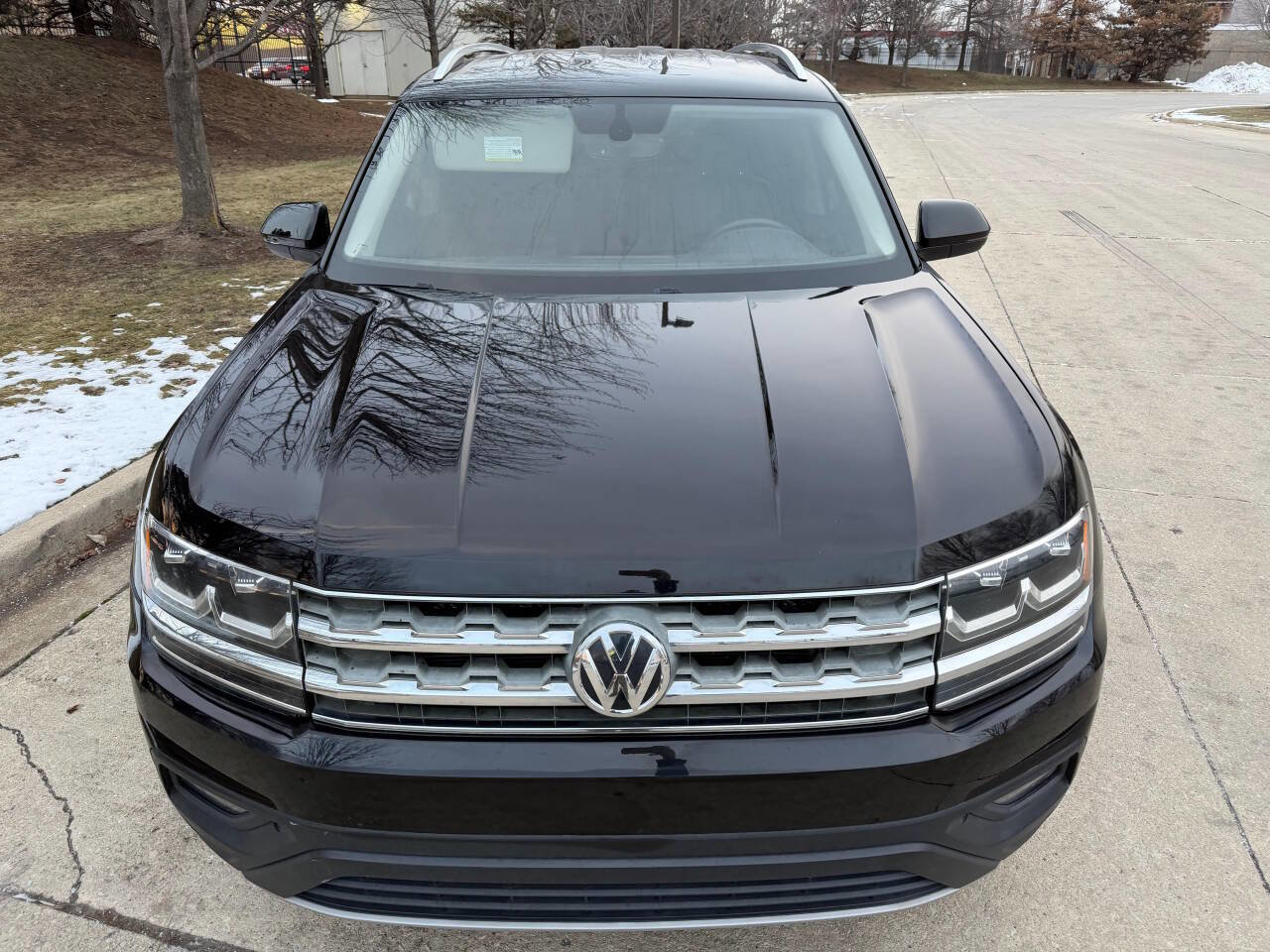 Used 2018 Volkswagen Atlas SE FWD image 2