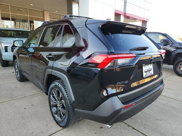 Certified 2023 Toyota RAV4 XLE Premium image 8