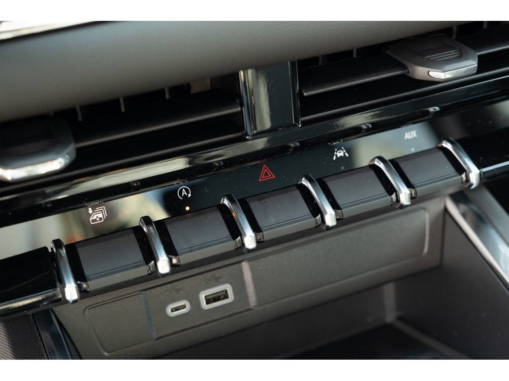 New 2026 GMC Canyon Elevation w/ Convenience Package AWD/4WD image 28