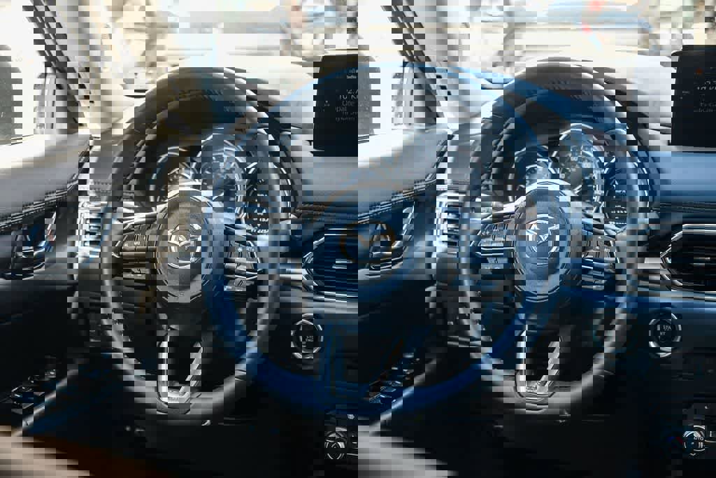 Used 2023 MAZDA CX-5 AWD 2.5 S w/ Preferred Package image 12