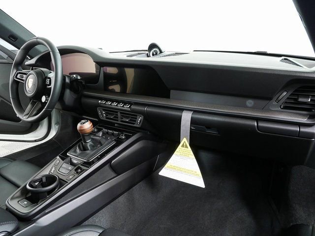 New 2026 Porsche 911 Carrera T image 22