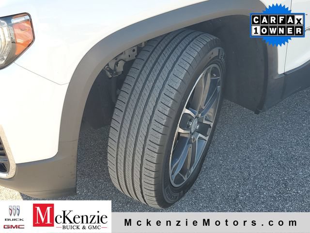 Used 2023 GMC Acadia SLT w/ Technology Package AWD/4WD image 40