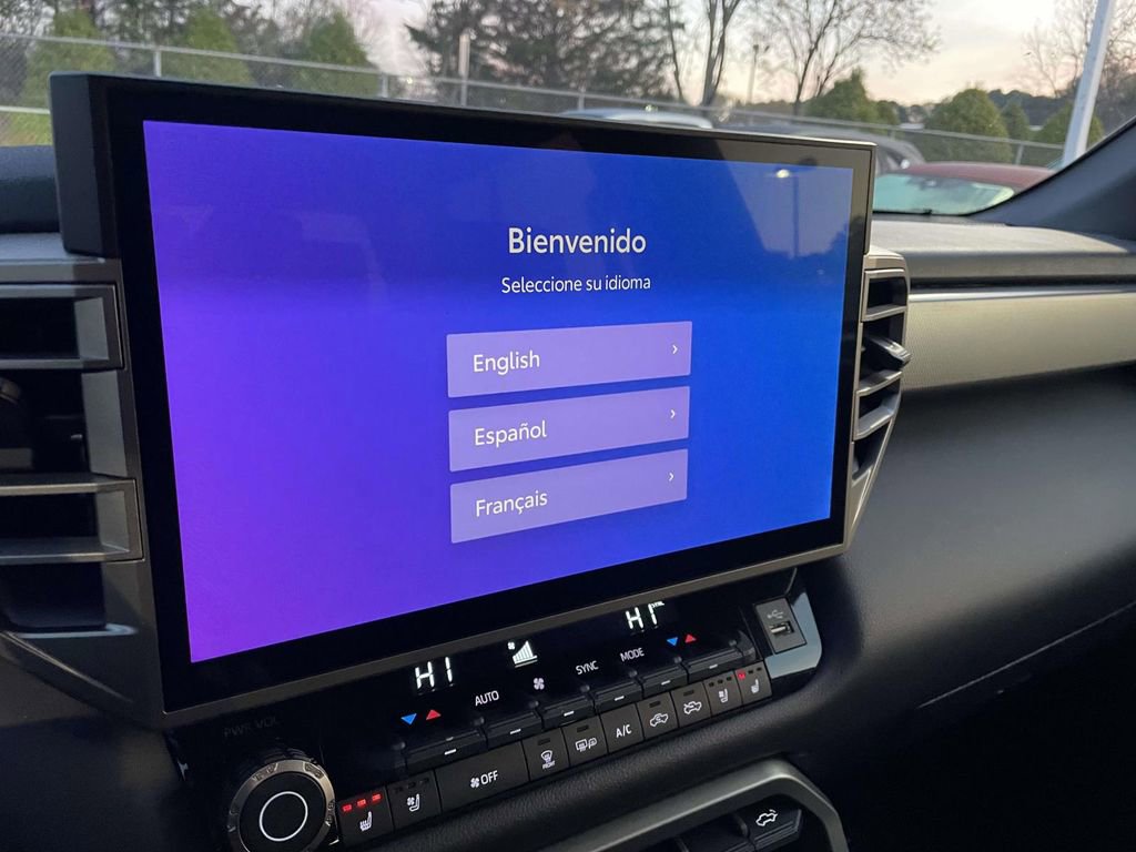 Used 2025 Toyota Tundra Limited image 38