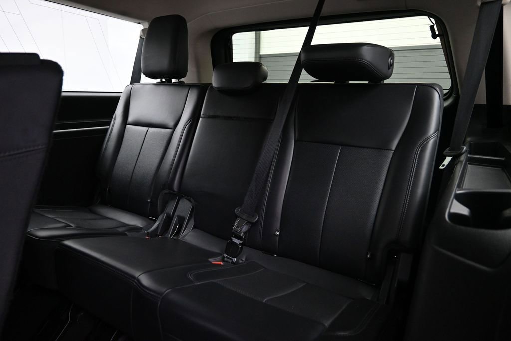 Used 2024 Ford Expedition Max XLT AWD/4WD image 23