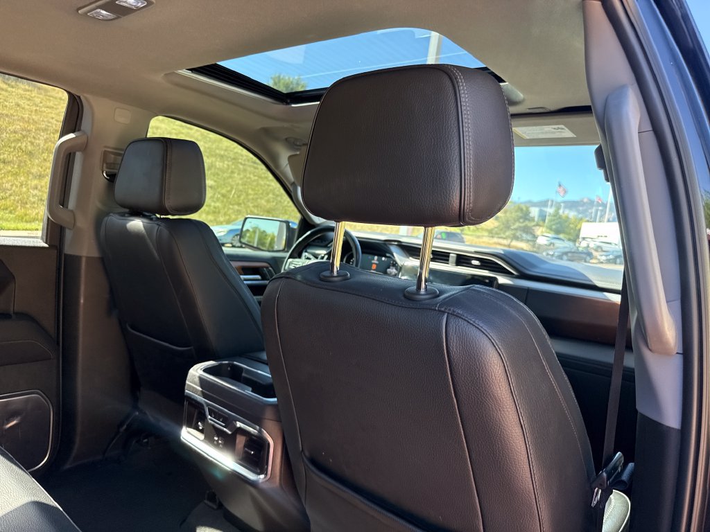 Used 2022 GMC Sierra 1500 Denali AWD/4WD image 25
