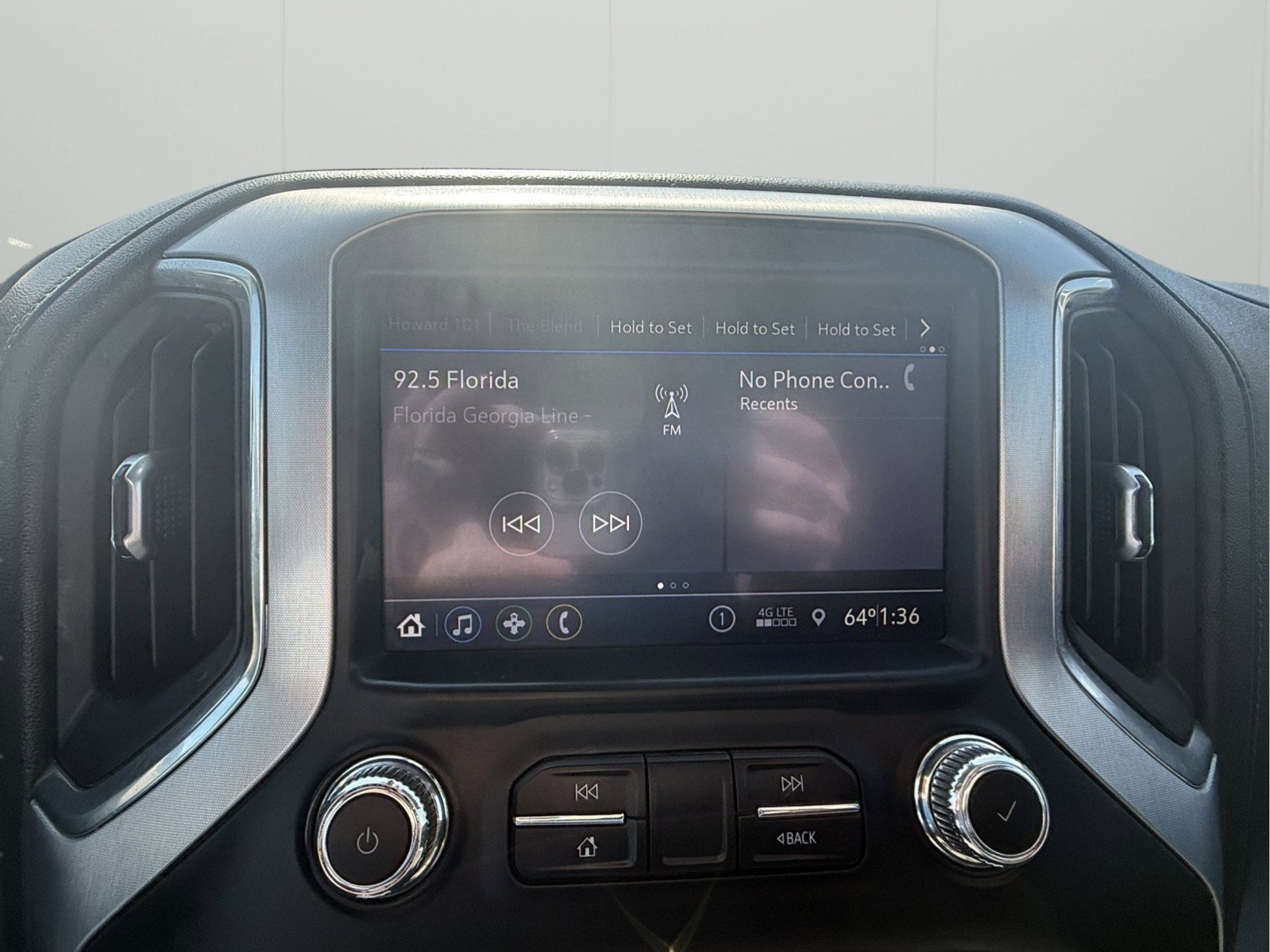 Used 2021 GMC Sierra 1500 SLE AWD/4WD image 14